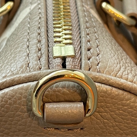 LOUIS VUITTON
Papillon BB - excellent near new condition - Picture 3 of 7